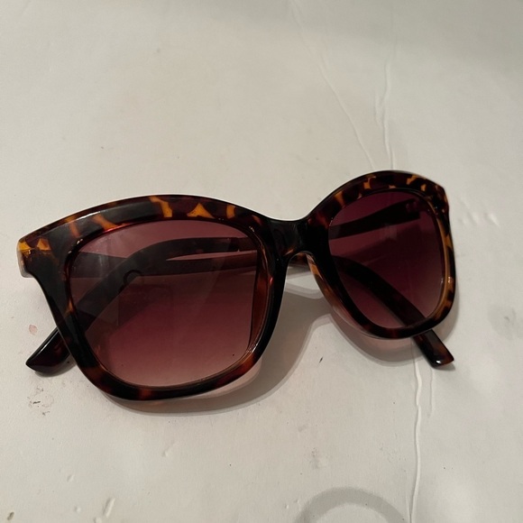 Louis Valentino Sunglasses Tortoise Brown main image 4